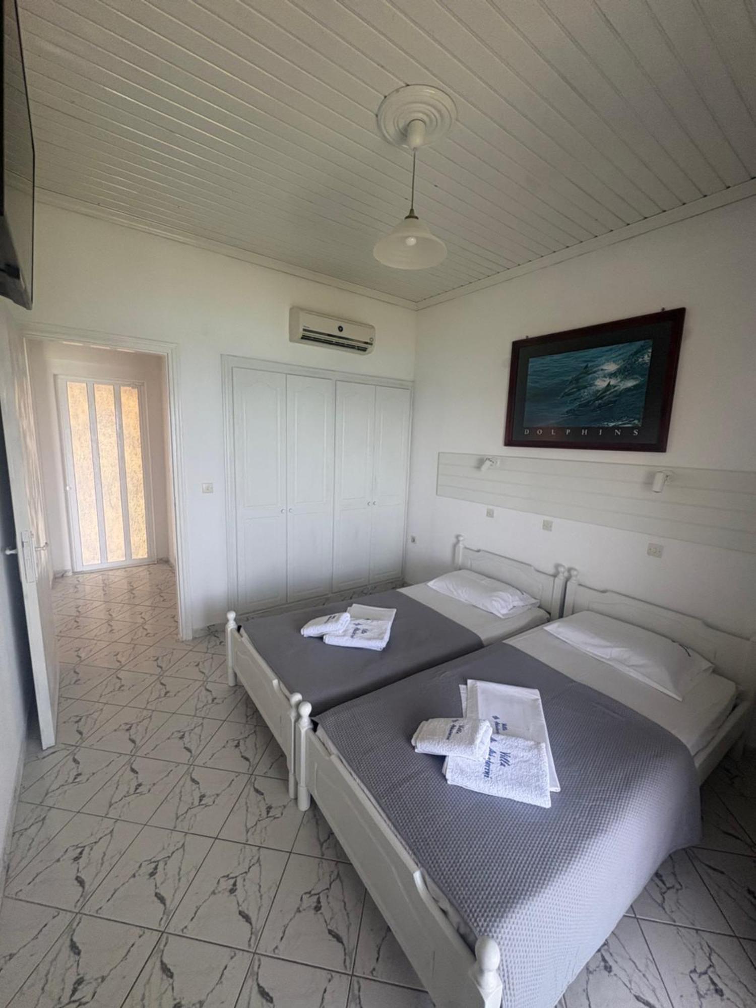 Villa Agia Aikaterini Amoudi Exterior foto